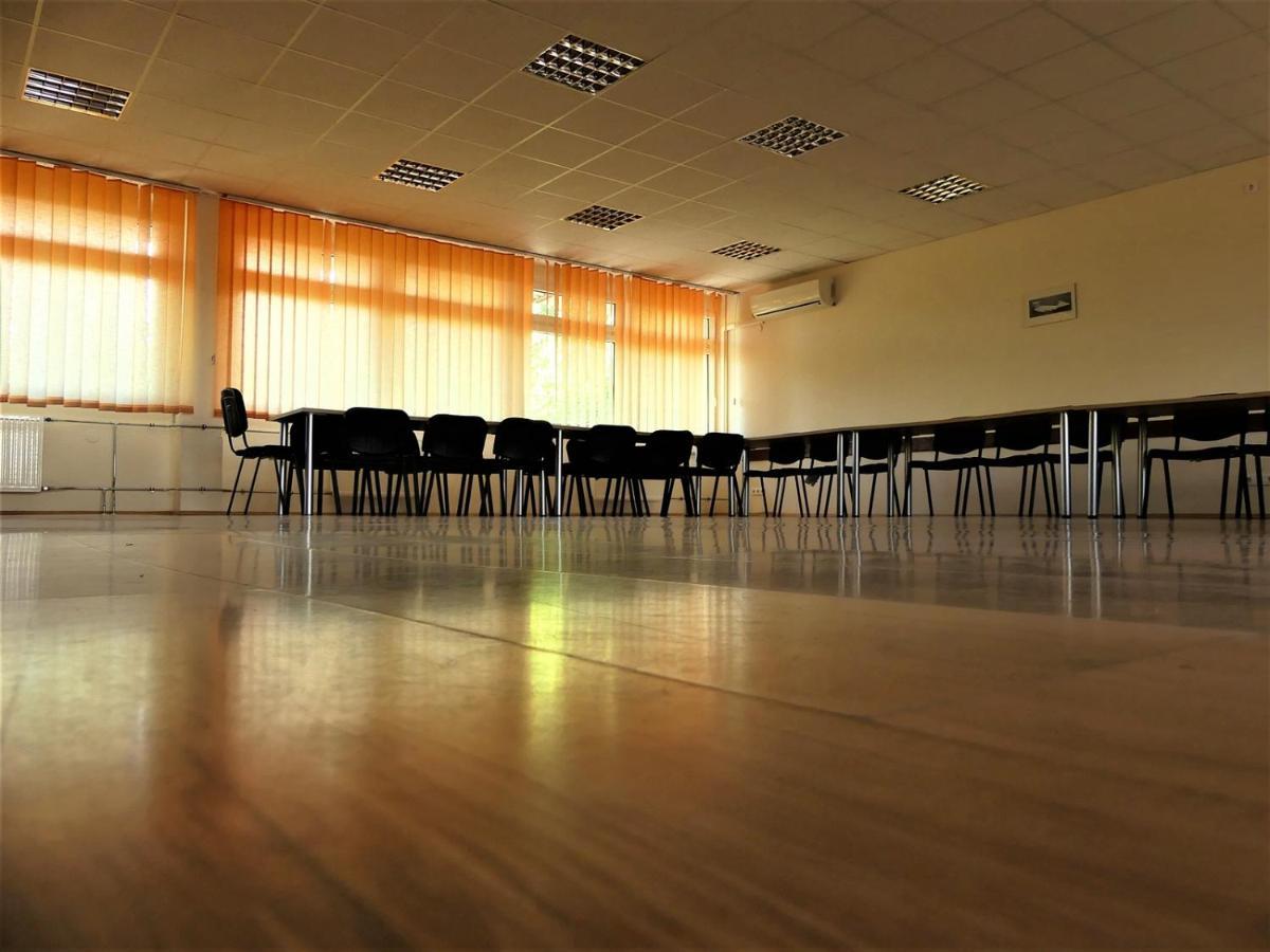 Napsugár Szálló Baja Exterior foto